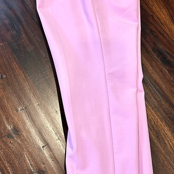 NWT. Alfani garden oasis light purple slacks. Size 10 - Picture 5 of 6
